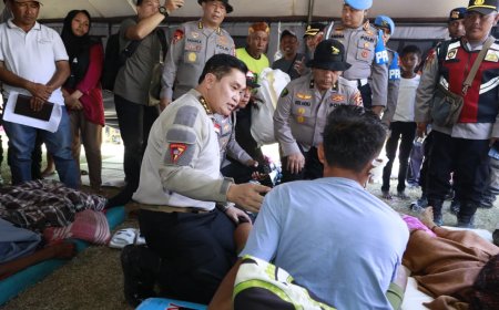 Astamaops Polri Cek Langsung Posko Pengungsi Gempa NTT, Siapkan Dukungan SAR hingga Layanan Medis